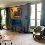 Apartman Luxury Marais With Authentic Parisian Flair Párizs