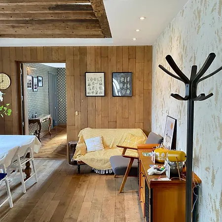 Luxury Marais With Authentic Parisian Flair Appartamento Parigi