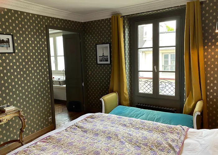 Apartman Luxury Marais With Authentic Parisian Flair *
